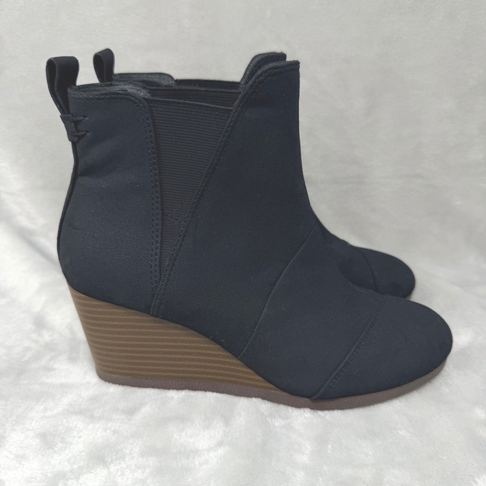 TOMS Clare Black Suede Wedge Ankle Booties Womens‎ Size 6 10020584